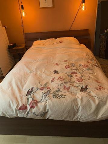 Ikea bedframe - afbeelding 4
