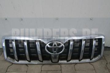 Grill TOYOTA LAND CRUISER J120 2002- 53111-60500 Grille voor beschikbaar voor biedingen