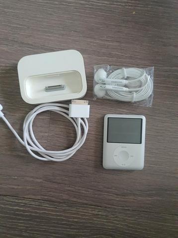 TK Apple iPod 4GB compleet  beschikbaar voor biedingen
