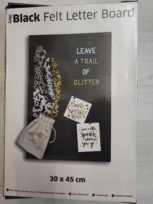 Black felt letter board (memobord), Huis en Inrichting, Woonaccessoires | Memoborden, Zo goed als nieuw, Prikbord, Ophalen