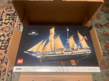 LEGO Icons Endurance 10335 beschikbaar voor biedingen