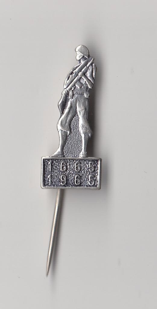 Korps Mariniers 300 jaar speldje, Verzamelen, Militaria | Algemeen, Landmacht, Embleem of Badge, Nederland, Ophalen of Verzenden