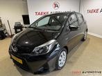 Toyota Yaris 1.5 Full Hybrid Comfort AUT/Clima/1eEIG/NAP, Euro 5, Gebruikt, 4 cilinders, Zwart