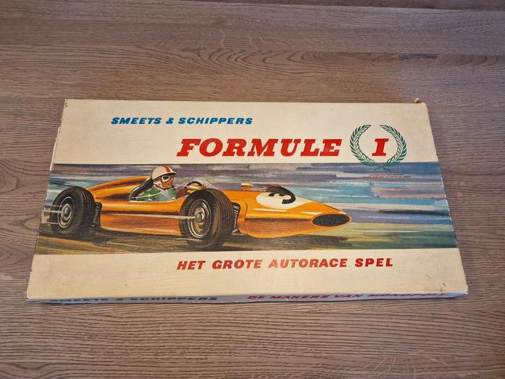 F1 bordspel uit 1961, gebaseerd op circuit Zandvoort., Hobby en Vrije tijd, Gezelschapsspellen | Bordspellen, Gebruikt, Drie of vier spelers