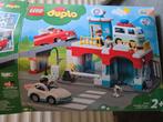 Duplo Parkeergarage en wasstraat.Compleet, Kinderen en Baby's, Speelgoed | Duplo en Lego, Ophalen of Verzenden, Zo goed als nieuw