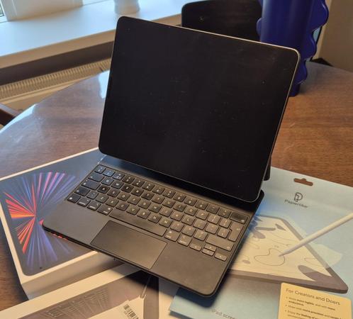 iPad Pro 2021 12.9 " 256GB INCL Keyboard & Pen, Computers en Software, Apple iPads, Zo goed als nieuw, Apple iPad, Wi-Fi, 13 inch of meer