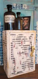 Shabby/Antiek/Hout/Kastje/Medicijnkastje, Antiek en Kunst, Ophalen of Verzenden