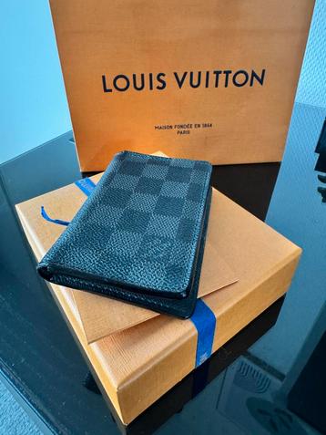 Originele Louis Vuitton Pocket Organizer beschikbaar voor biedingen