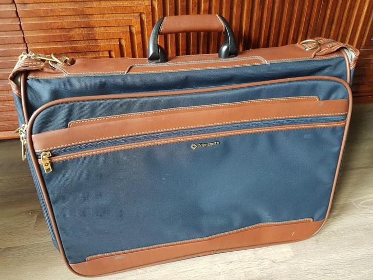 Samsonite zeer luxe reistas (kleding) reiskoffer, nieuwstaat, Sieraden, Tassen en Uiterlijk, Tassen | Reistassen en Weekendtassen