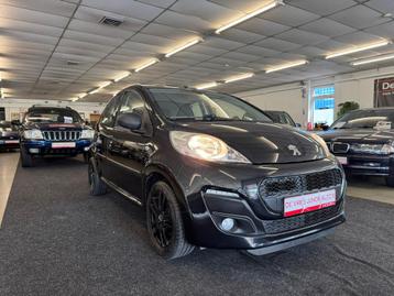 Peugeot 107 1.0 Active. 5-drs, NAP dealer onderhouden met ai beschikbaar voor biedingen