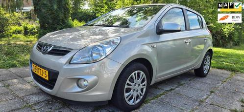Hyundai I20 1.4i DynamicVersion NIEUWE APK AIRCO, Auto's, Hyundai, Bedrijf, Te koop, i20, ABS, Airbags, Airconditioning, Boordcomputer