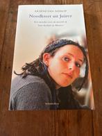 Noodkreet uit Juárez - Arsène van Nierop, Boeken, Ophalen of Verzenden, Gelezen, Noord-Holland