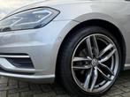 Volkswagen Golf 1.0 TSI 110pk 5D 2017 Grijs-massage, stoelv, Auto's, Handgeschakeld, 3 cilinders, 999 cc, 1300 kg