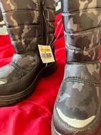 Leuke snowboots nieuw met prijskaartje er nog aan, Kinderen en Baby's, Kinderkleding | Schoenen en Sokken, Ophalen, Jongen of Meisje