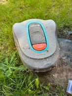Gardena Sileno Minimo robotgrasmaaier + garage, Tuin en Terras, Robotmaaiers, Ophalen, Zo goed als nieuw, Bestuurbaar via app