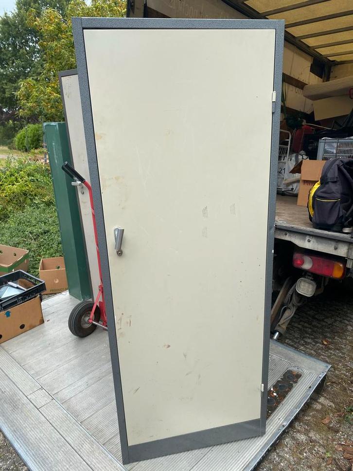 Lockerkast - Gebruikt - 2x - ex miltair - psu - nochris 2.0, Huis en Inrichting, Kasten | Lockerkasten, Gebruikt, Ophalen