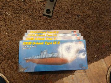 4x Hobby boss 1/700 u-boten WWII beschikbaar voor biedingen