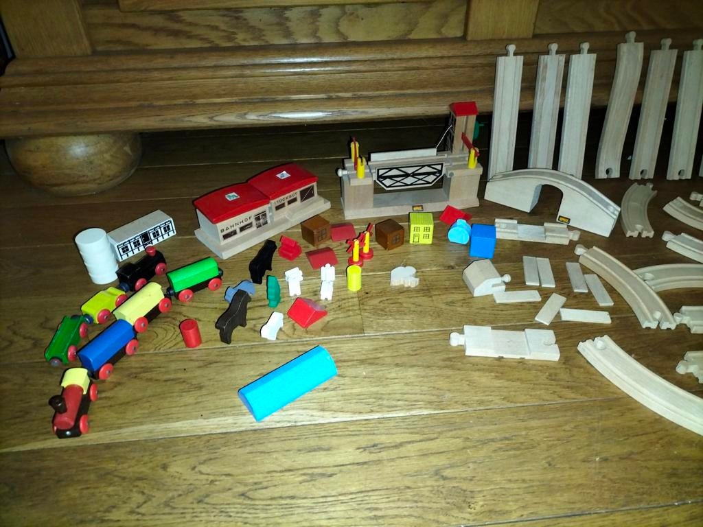 originele houten brio treintjes + rails, zie foto's, Ophalen of Verzenden, Zo goed als nieuw, Overige typen