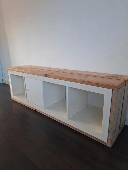 Ikea Kallax kast wit met steigerhout, Huis en Inrichting, Kasten | Vitrinekasten, Gebruikt, Minder dan 100 cm, 50 tot 100 cm, 25 tot 50 cm