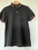 Tommy Hilfiger heren polo M zwart met rode bies, Maat 48/50 (M), Zwart, Tommy Hilfiger, Ophalen of Verzenden