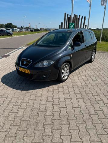 Seat Altea XL 1.2 TSI 77KW Stationwagon 2010 Zwart beschikbaar voor biedingen