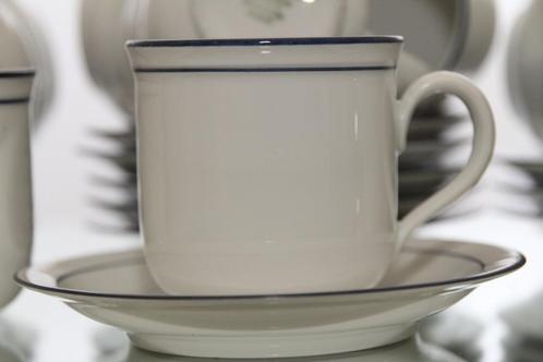 Kop en schotels Seltmann, Weiden/Hema jaren '80, Huis en Inrichting, Keuken | Servies, Zo goed als nieuw, Kop(pen) en/of Schotel(s)