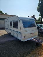 Adria altea 430 DD, Caravans en Kamperen, Vast bed, Koelkast, Treinzit, 750 - 1000 kg