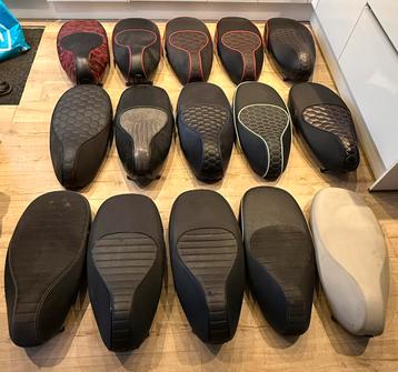 Vespa sprint/primavera zadels 15 st custom zeer nette zadels beschikbaar voor biedingen