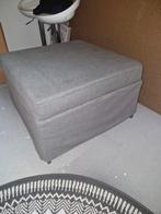 Grijze hocker poef grijs 70x70x40, Huis en Inrichting, Banken | Voetenbanken en Poefen, Ophalen of Verzenden, Zo goed als nieuw