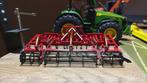 Opklapbare evers cultivator 1:32, Ophalen of Verzenden, Zo goed als nieuw, Tractor of Landbouw, Overige merken