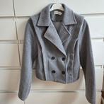 Livia Trenchcoat kort Middengrijs Maat S, Nieuw, Ophalen of Verzenden, Livia, Jasje