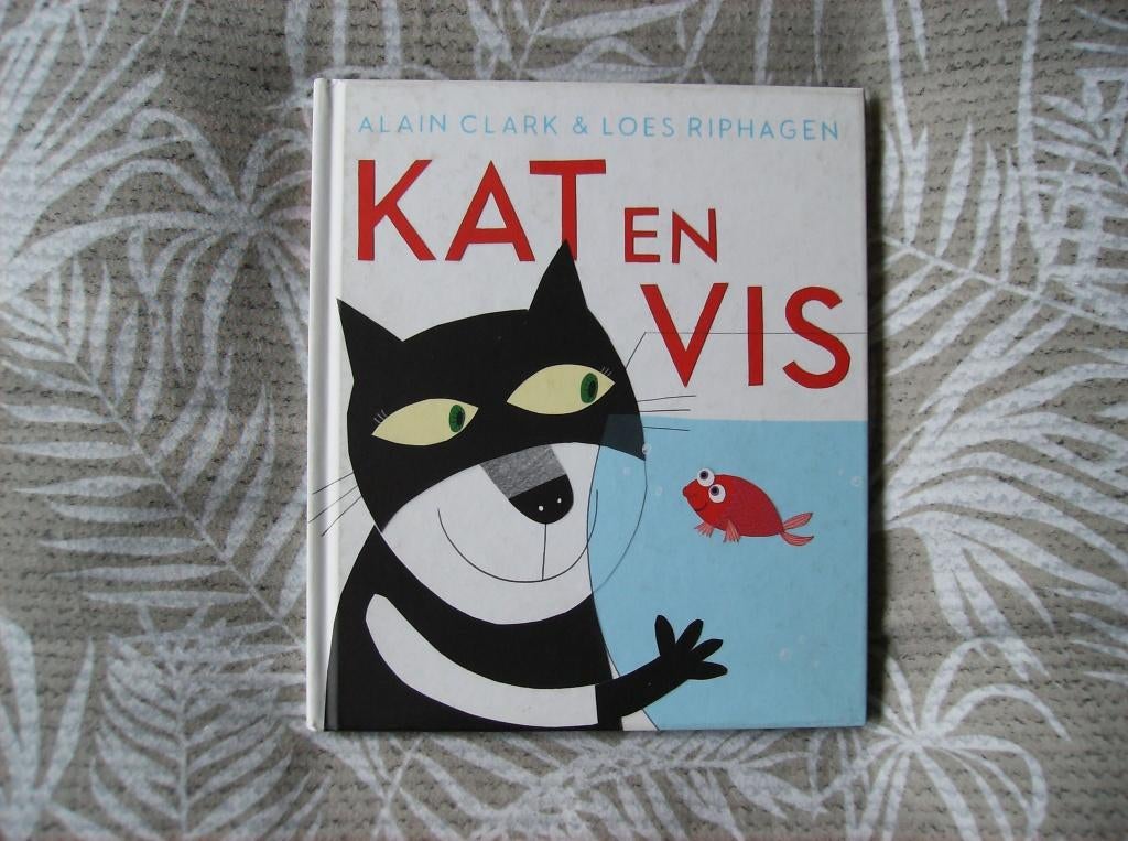 KAT EN VIS,  LOES RIPHAGEN EN ALAIN CLARK, Ophalen of Verzenden, Zo goed als nieuw, Fictie algemeen