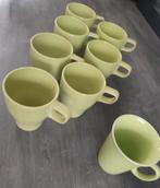 8 groene aardewerk mokken IKEA FARGRIK / Romania, Ophalen of Verzenden, Zo goed als nieuw, Overige stijlen, Kop(pen) en/of Schotel(s)