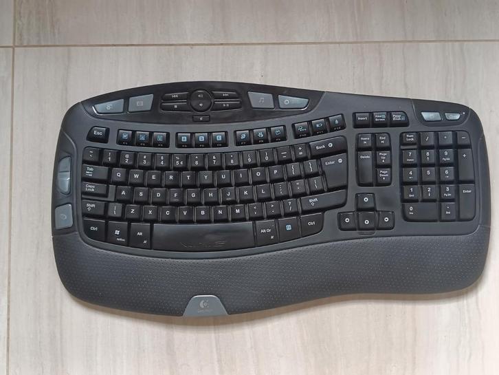 Logitech WAVE draadloos toetsenbord en muis, Computers en Software, Toetsenborden, Gebruikt, Qwerty, Draadloos, Ergonomisch, Toetsenbord en muis-set
