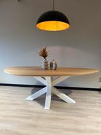 Eikenhouten eettafel kiezelvorm showroommodel, Ophalen, 100 tot 150 cm, Eikenhout, Vijf personen of meer