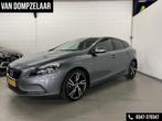 Volvo V40 1.5 T3 R-Design 150PK / AUTOMAAT / (bj 2017), Auto's, Volvo, Te koop, Zilver of Grijs, Geïmporteerd, Benzine