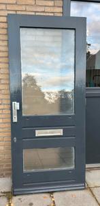 Degelijke voordeur met dubbelglas en SKG3-slot – 93x211 cm, Doe-het-zelf en Verbouw, Deuren en Horren, Ophalen, Gebruikt, 80 tot 100 cm