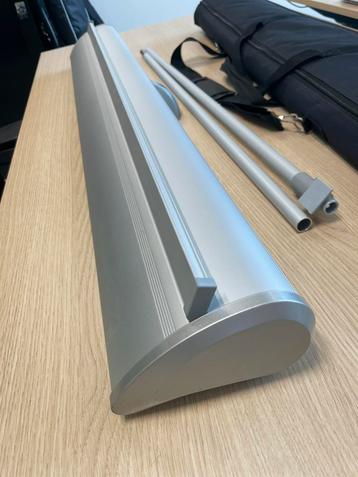 Premium rollup banners 4 stuks 100cm breed met draagtas beschikbaar voor biedingen
