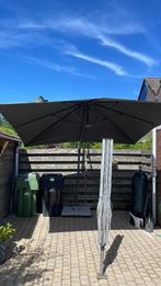 Grote zweef parasol, Tuin en Terras, Parasols, Ophalen, Kantelbaar, 3 tot 4 meter, Zweefparasol