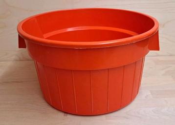 Wasteil of teil in oranje beschikbaar voor biedingen