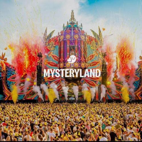 Mysteryland 5 tickets en 2 kluisjes voor zondag 24 augustus, Tickets en Kaartjes, Evenementen en Festivals, Drie personen of meer