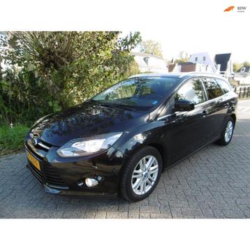 Ford Focus Wagon 1.6 EcoBoost Titanium 182pk Clima Navi Trek beschikbaar voor biedingen