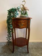 Antiek houten kastje Louis XV stijl met bronzen decoraties, Ophalen, Minder dan 50 cm, 1 of 2 laden, Vintage
