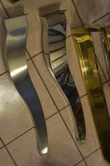 Exclusieve Rvs Tafelpoten set Lyon Gepolijst Chrome. 72cm H. beschikbaar voor biedingen