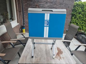 Tekoop mooie/goede Mobicool b40 compressor koelbox+standaard beschikbaar voor biedingen