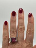 A946 Prachtige zilveren ring roze steen maat 18,25, 18 tot 19, Ophalen of Verzenden, X, Dame