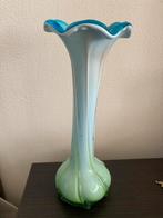 Kleurrijke Glazen Vaas - Groen, Wit & Blauw, Huis en Inrichting, Woonaccessoires | Vazen, Ophalen of Verzenden