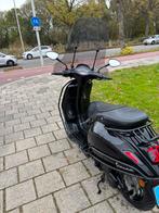 Vespa sprint 2022, Fietsen en Brommers, Scooters | Vespa, Ophalen, Zo goed als nieuw, Maximaal 25 km/u