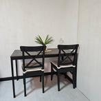 Eettafel met 2 stoelen - 1 stoel beschadigd, Tuin en Terras, Tuinsets en Loungesets, Ophalen of Verzenden