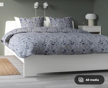 IKEA Bedframe and Mattress beschikbaar voor biedingen